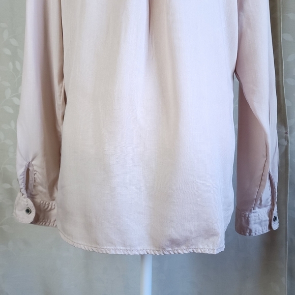 Prana Alda Relaxed Fit Button Down Roll Tab Slub Denim Top Dovetail Beige Large - Picture 12 of 16